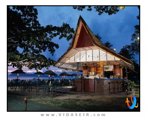 هالیدی-ویلا-بیچ-ریزورت-اند-اسپا-لنکاوی