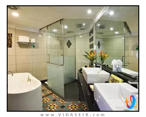 هالیدی-ویلا-بیچ-ریزورت-اند-اسپا-لنکاوی