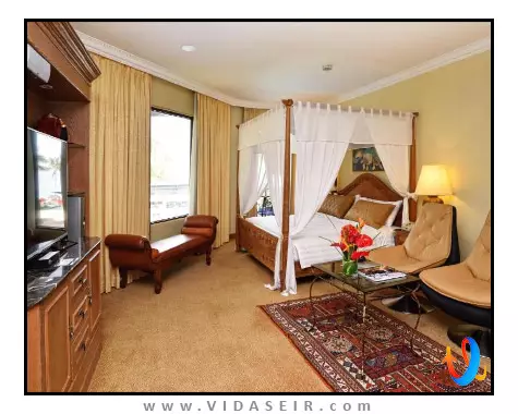 هالیدی-ویلا-بیچ-ریزورت-اند-اسپا-لنکاوی