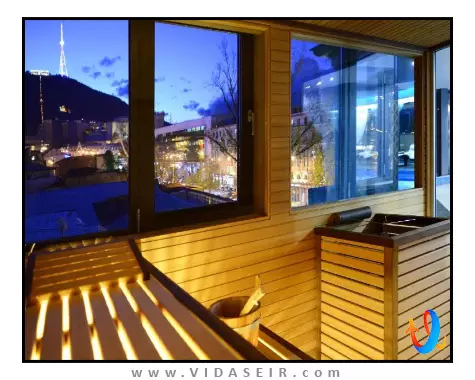 هتل-آمباسادوری-تفلیس