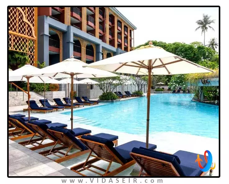 هتل-آویستا-گرند-کارون-ام-گالری-پوکت