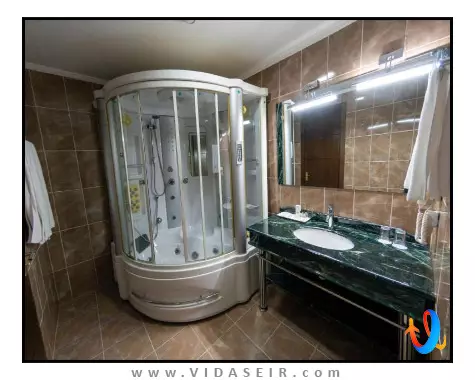 هتل-ارا-پالاس-باتومی