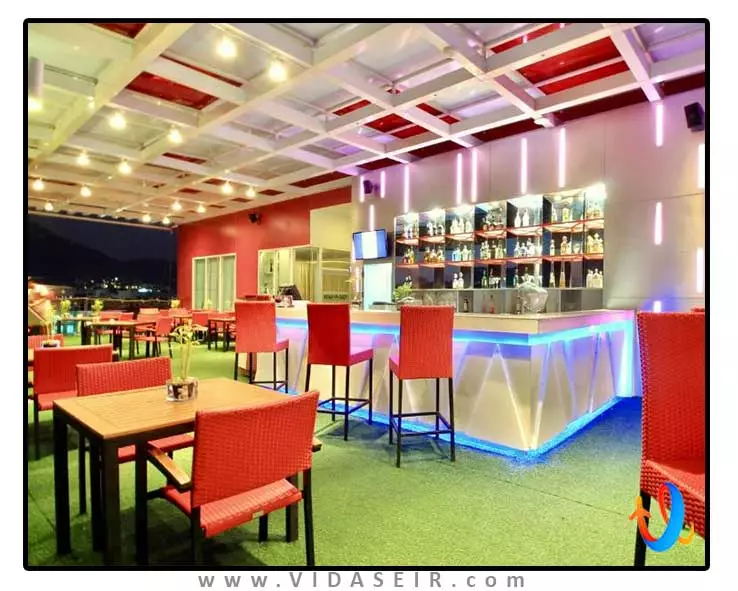 هتل-اسلیپ-ویت-می-پوکت