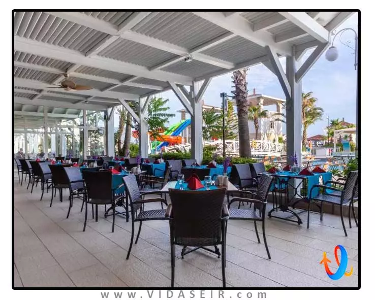 هتل-اورنج-کانتی-بلک-آنتالیا