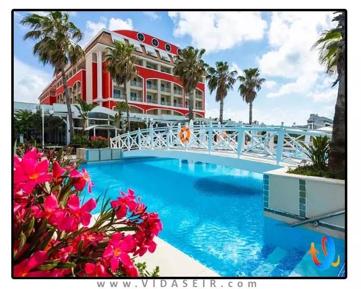 هتل-اورنج-کانتی-بلک-آنتالیا