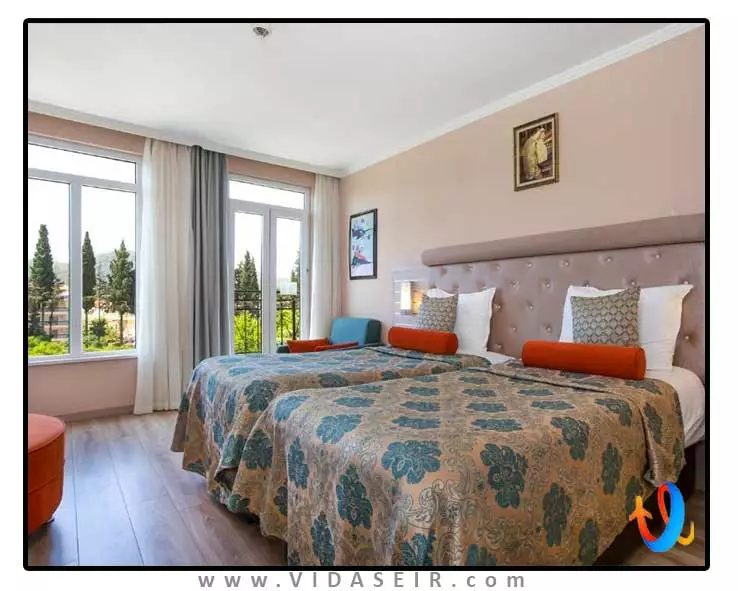 هتل-اورنج-کانتی-کمر-آنتالیا