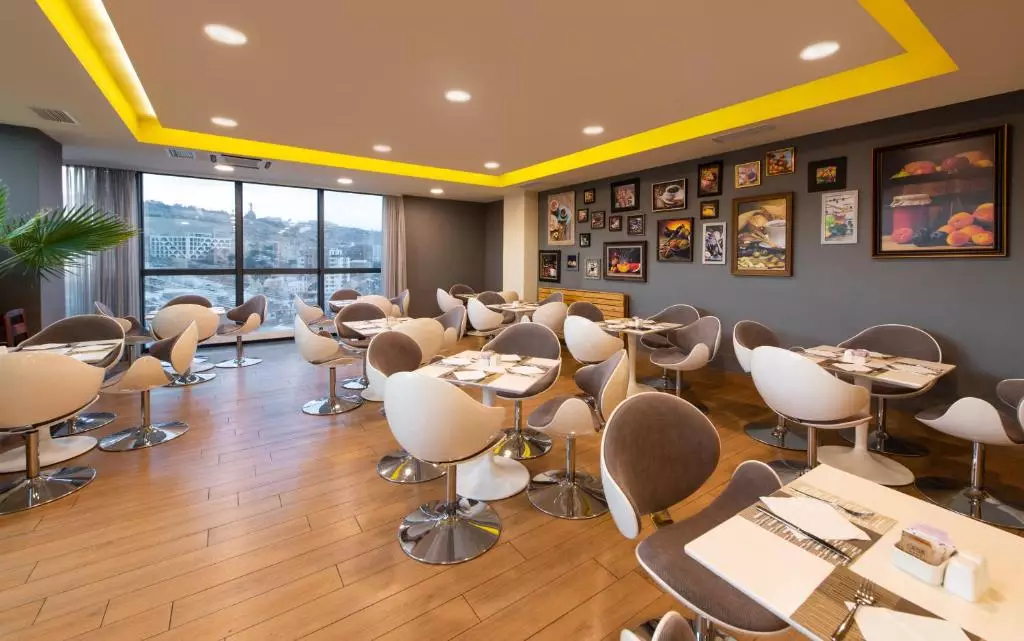 هتل-اوپرا-سوئیت-ایروان