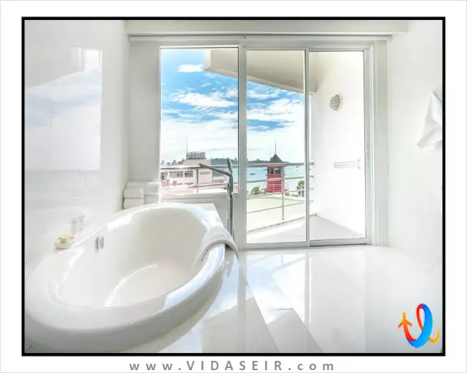 هتل-ای-وان-رویال-کروز-پاتایا