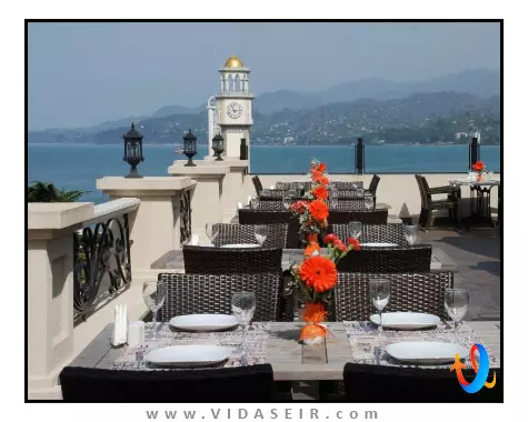 هتل-باتومی-ورلد-پالاس