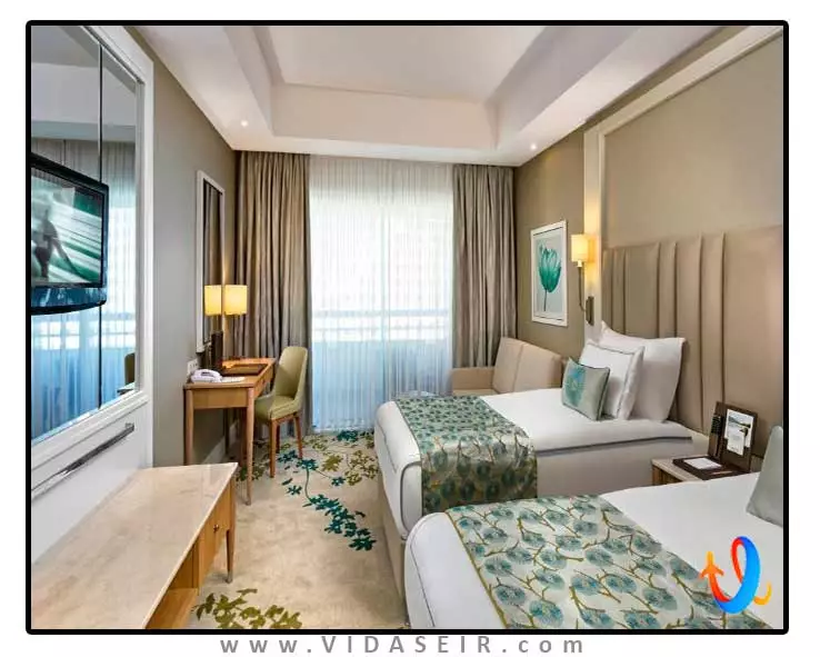 هتل-تایتانیک-دلوکس-لارا-آنتالیا