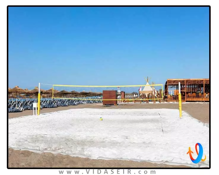 هتل-تایتانیک-دلوکس-گلف-بلک-آنتالیا