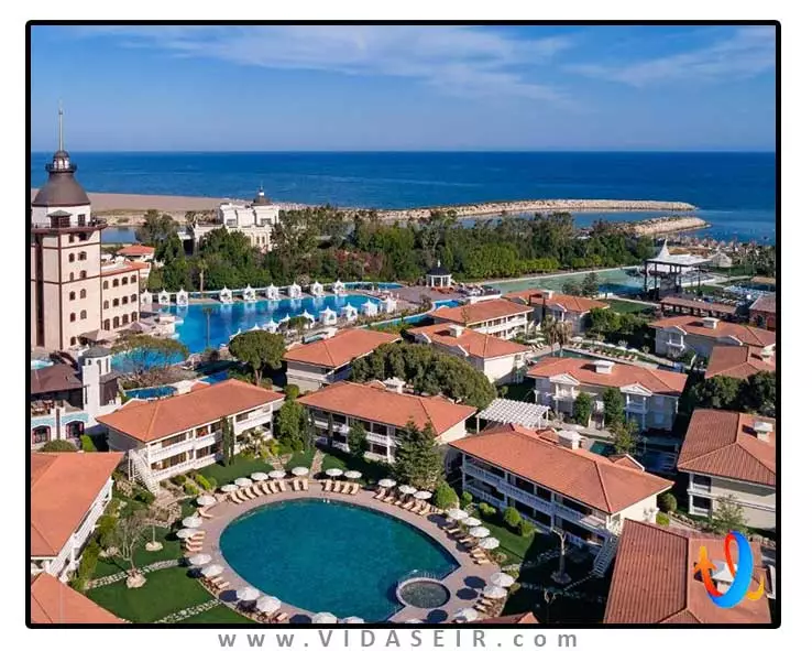 هتل-تایتانیک-مردان-پالاس-آنتالیا