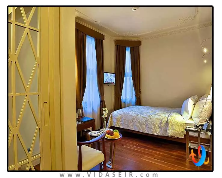 هتل-تکسیم-لانژ-استانبول