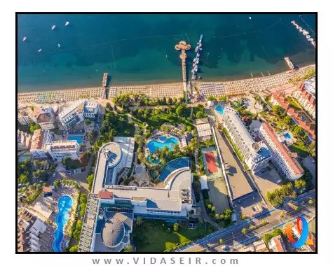 هتل-تی-یو-آی-بلو-گرند-آزور-مارماریس