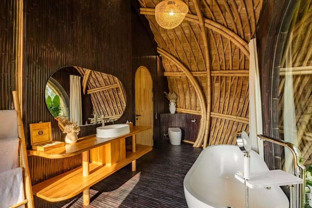 هتل-جنگل-ایت-بالی