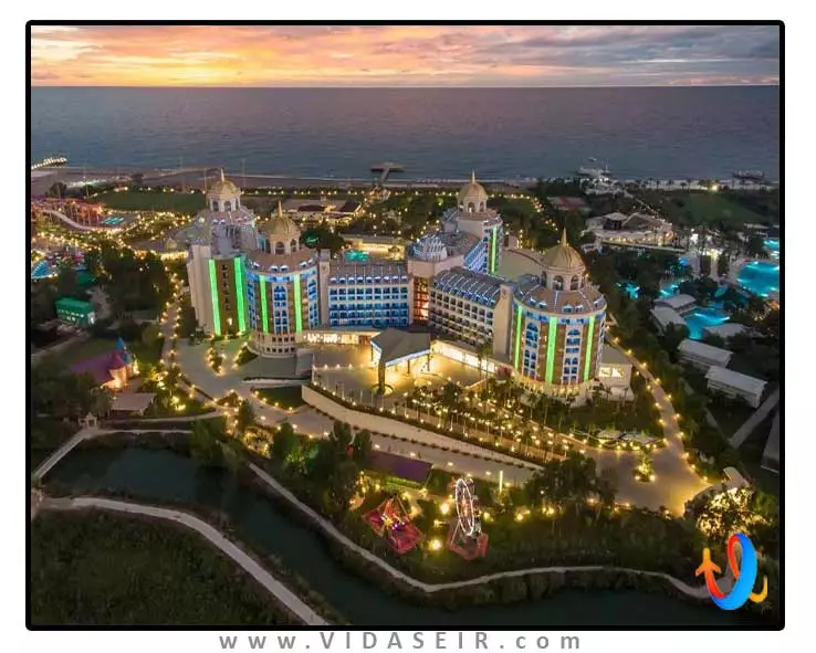 هتل-دلفین-بی-گرند-ریزورت-آنتالیا