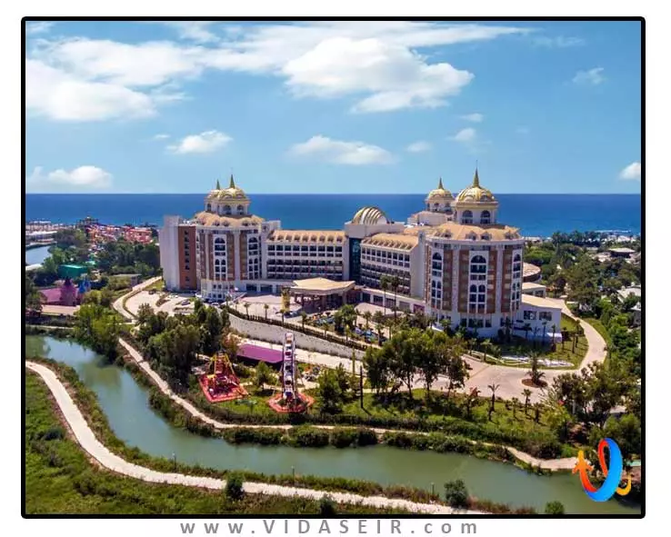 هتل-دلفین-بی-گرند-ریزورت-آنتالیا