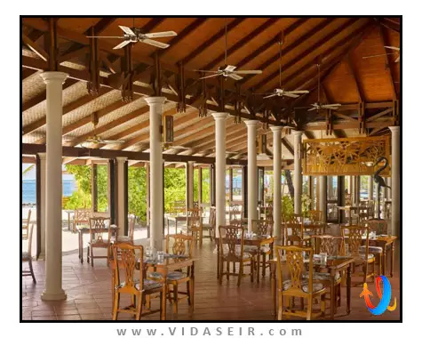 هتل-رویال-آیلند-ریزورت-اند-اسپا-مالدیو