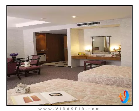 هتل-رویال-ات-نیوتون-سنگاپور