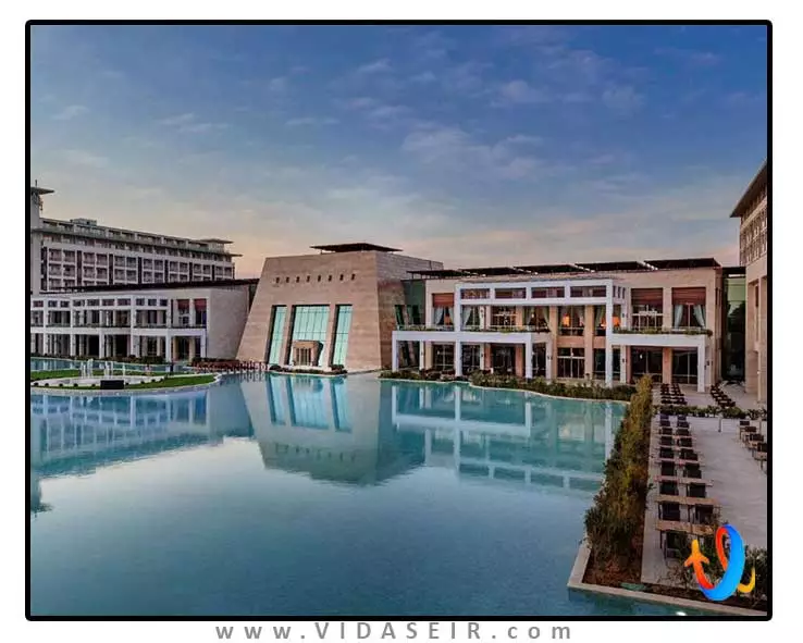 هتل-ریکسوس-پرمیوم-بلک-آنتالیا