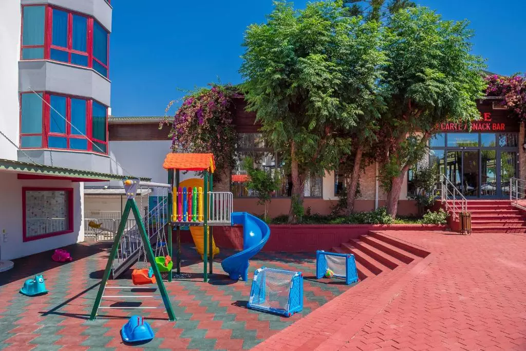 هتل-سی-لایف-کمر-ریزورت-آنتالیا