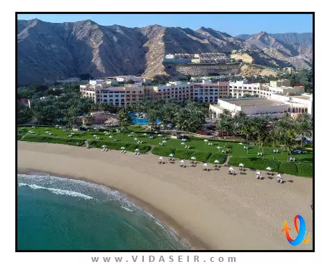 هتل-شانگری-لا-بار-الجیساه-مسقط