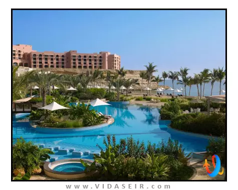 هتل-شانگری-لا-بار-الجیساه-مسقط