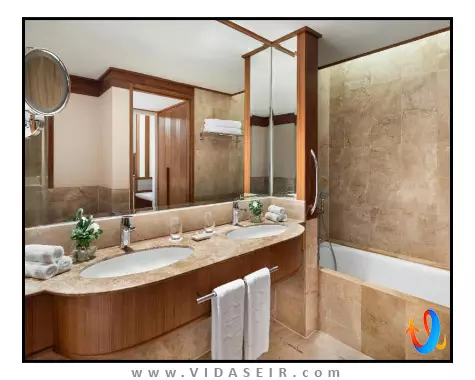 هتل-شانگری-لا-راسا-سایانگ-ریزورت