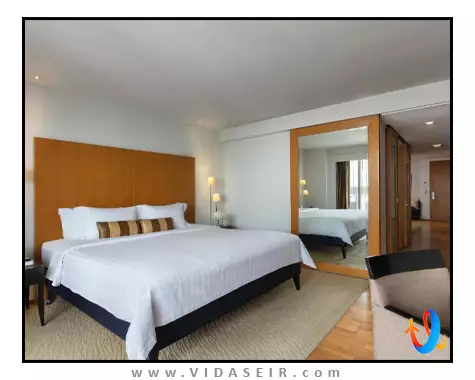 هتل-لبوا-ات-استیت-تاور-بانکوک