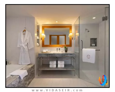 هتل-لبوا-ات-استیت-تاور-بانکوک