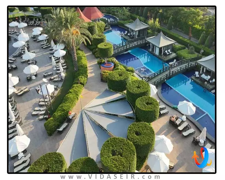 هتل-لیماک-لارا-دلوکس-آنتالیا