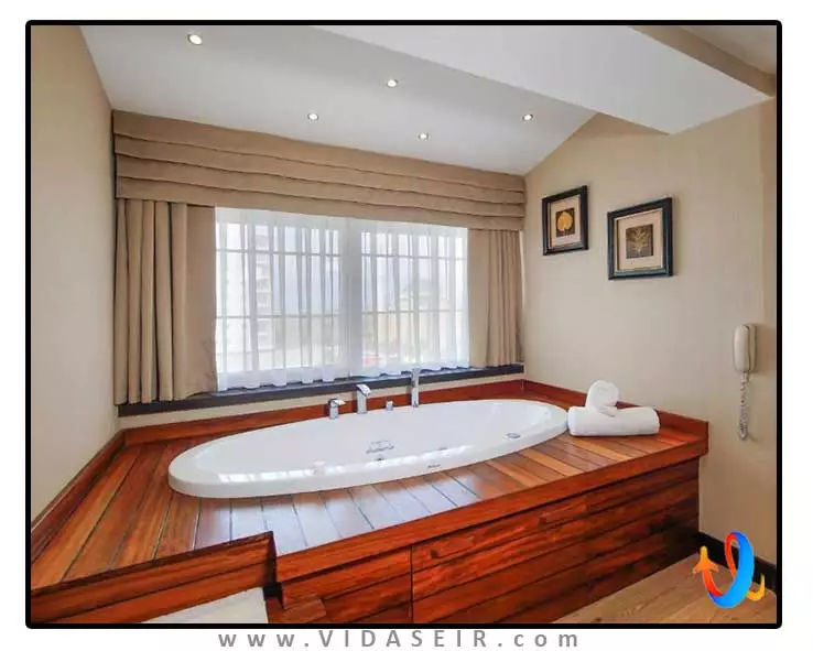 هتل-لیماک-لارا-دلوکس-آنتالیا