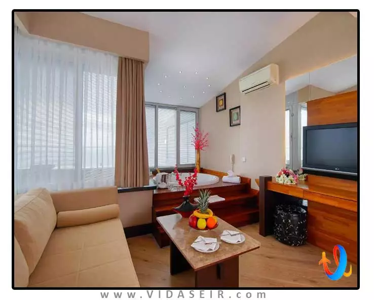 هتل-لیماک-لارا-دلوکس-آنتالیا