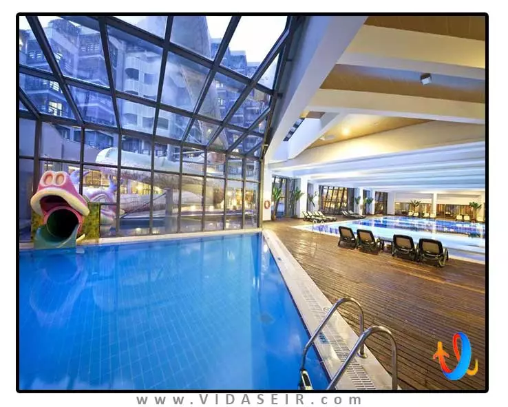 هتل-لیماک-لارا-دلوکس-آنتالیا