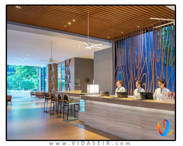 هتل-هالیدی-این-اکسپرس-پوکت-پاتونگ-بیچ-سنترال