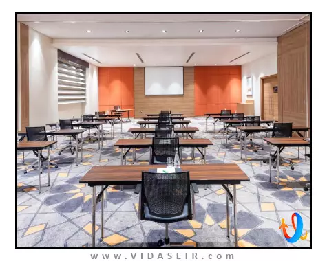 هتل-هالیدی-این-دوحه-بیزینس-پارک-دوحه