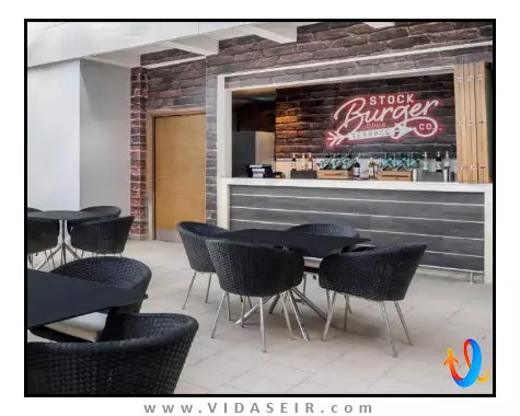 هتل-هالیدی-این-دوحه-بیزینس-پارک-دوحه