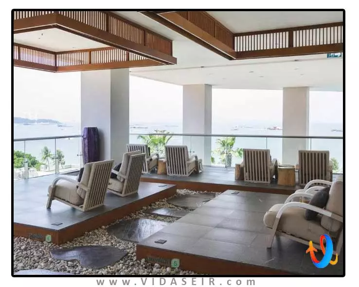 هتل-هالیدی-این-ریزورت-پاتایا