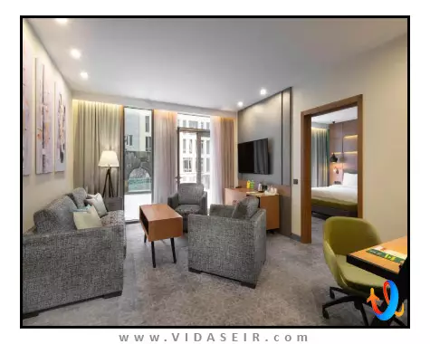 هتل-هالیدی-این-ریپابلیک-اسکوئر-ایروان