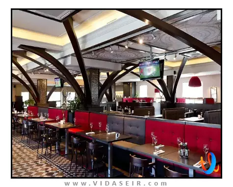 هتل-هالیدی-این-سنت-پترزبورگ-موسکووسکی-ووروتا