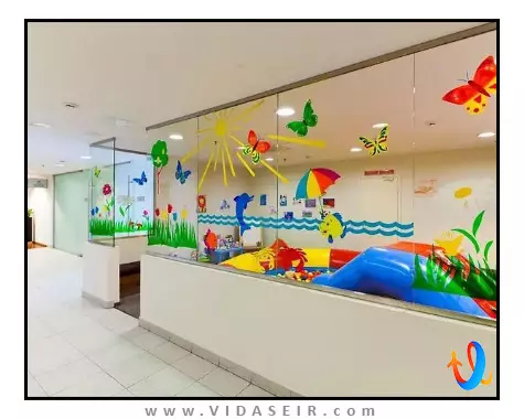 هتل-هالیدی-این-سنت-پترزبورگ-موسکووسکی-ووروتا