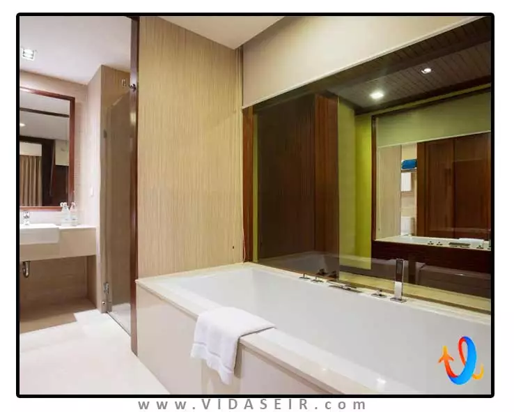 هتل-پاتونگ-مرلین-پوکت