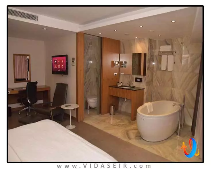 هتل-کرون-پلازا-هاربیه-استانبول