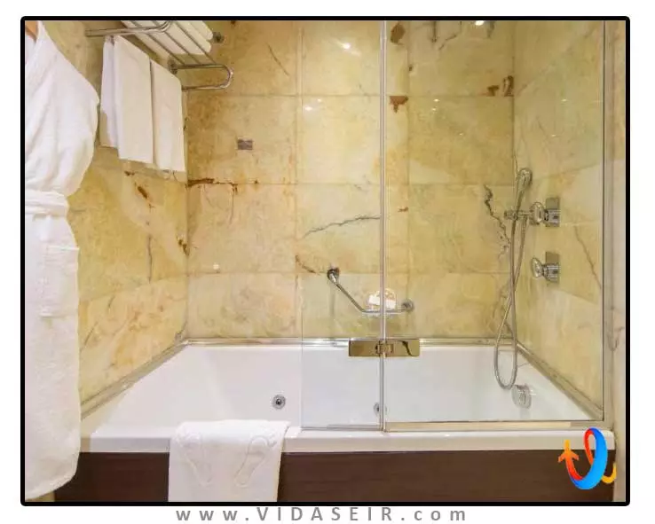 هتل-کرون-پلازا-هاربیه-استانبول