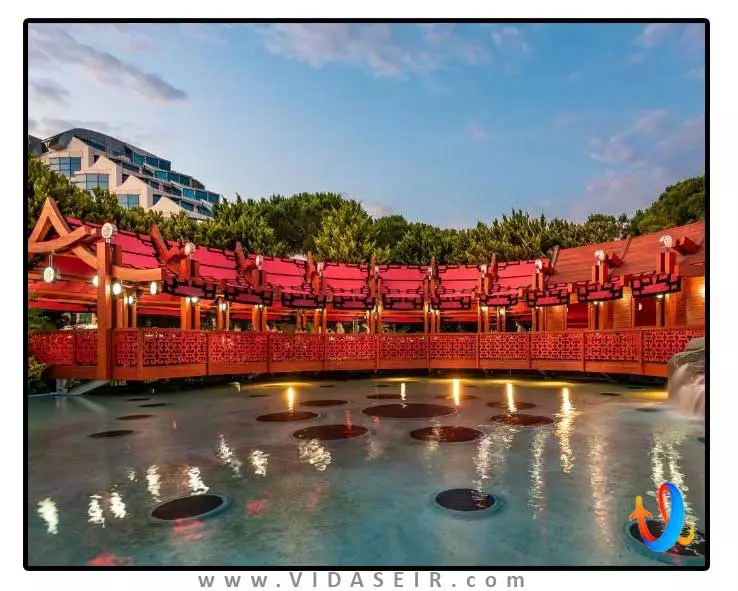 هتل-کورنلیا-دلوکس-آنتالیا