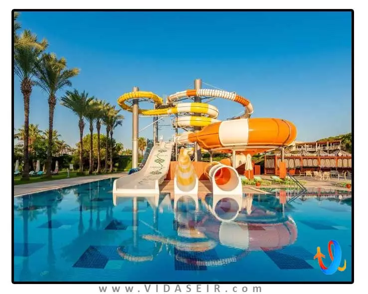 هتل-کورنلیا-دلوکس-آنتالیا