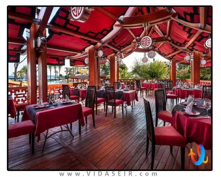 هتل-کورنلیا-دلوکس-آنتالیا