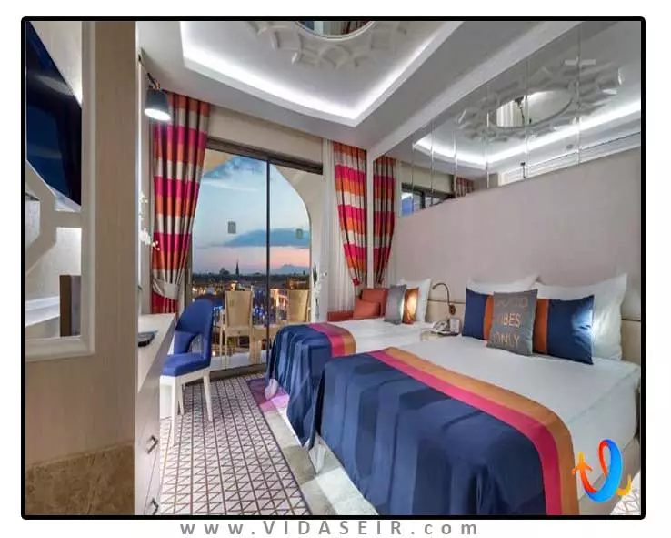 هتل-گرانادا-لاکچری-بلک-آنتالیا