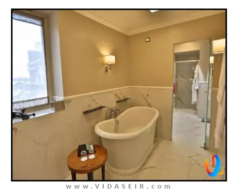 هتل-گرند-ایروان