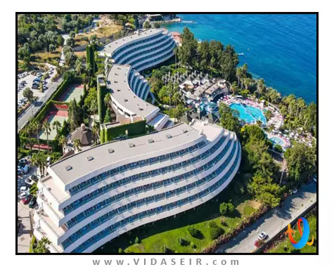 هتل-گرند-بلو-اسکای-اینترنشنال-کوش-آداسی